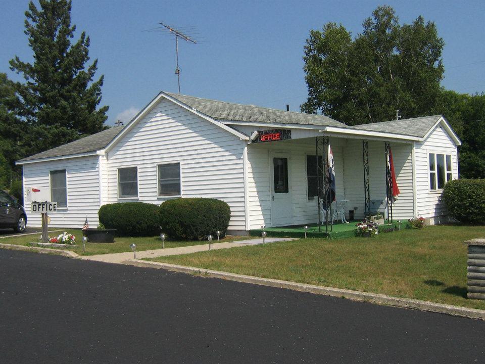 Chapel Hill Motel Brevort Luaran gambar
