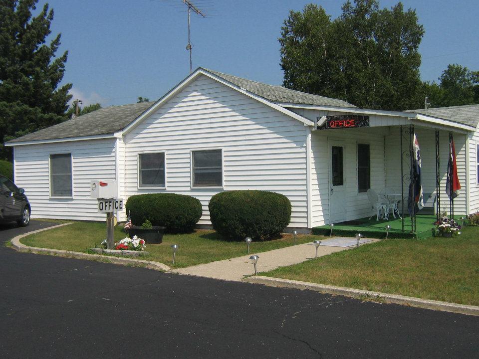 Chapel Hill Motel Brevort Luaran gambar